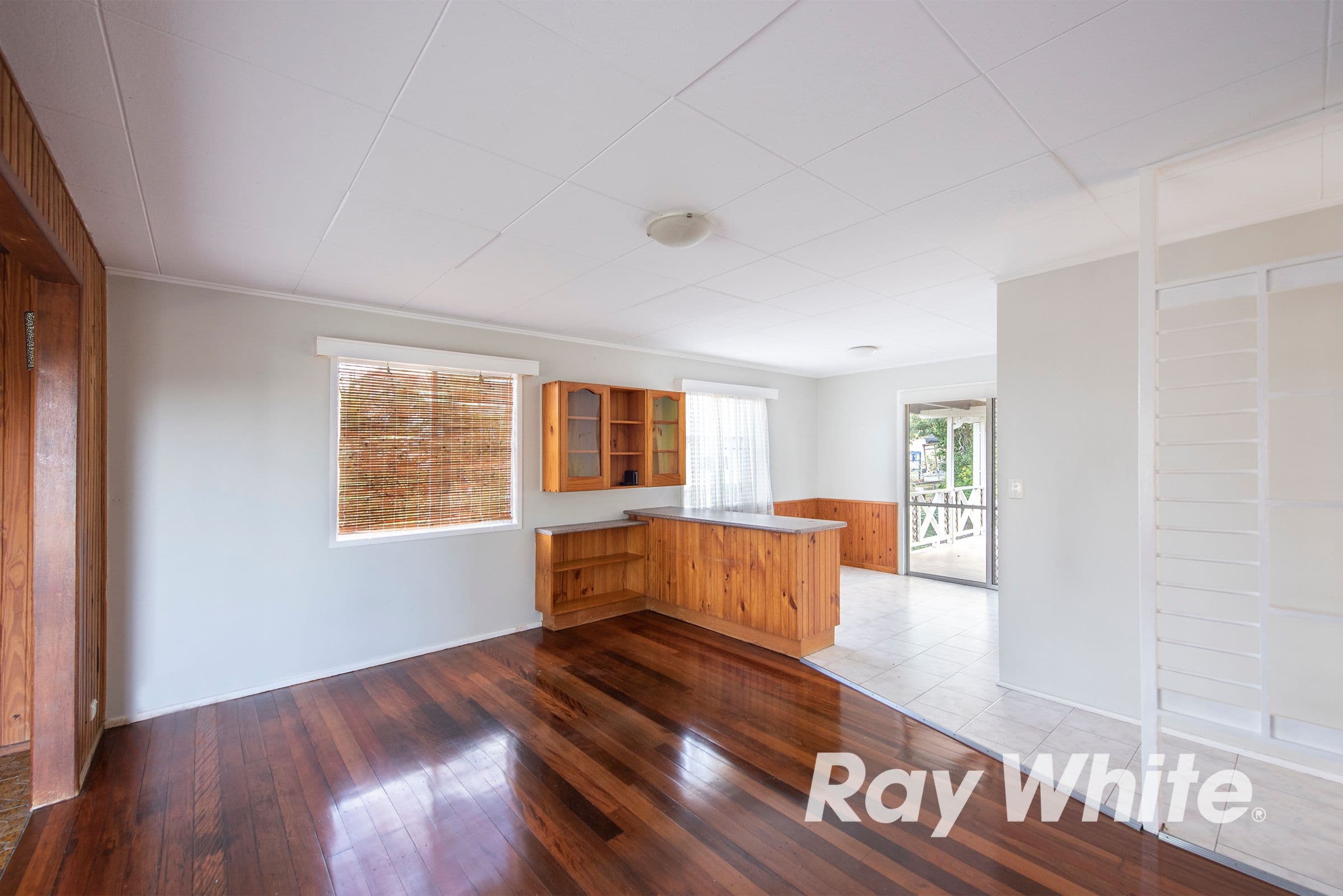16 Laburnum Street, Woodridge QLD 4114, Woodridge - Thumbnail 4
