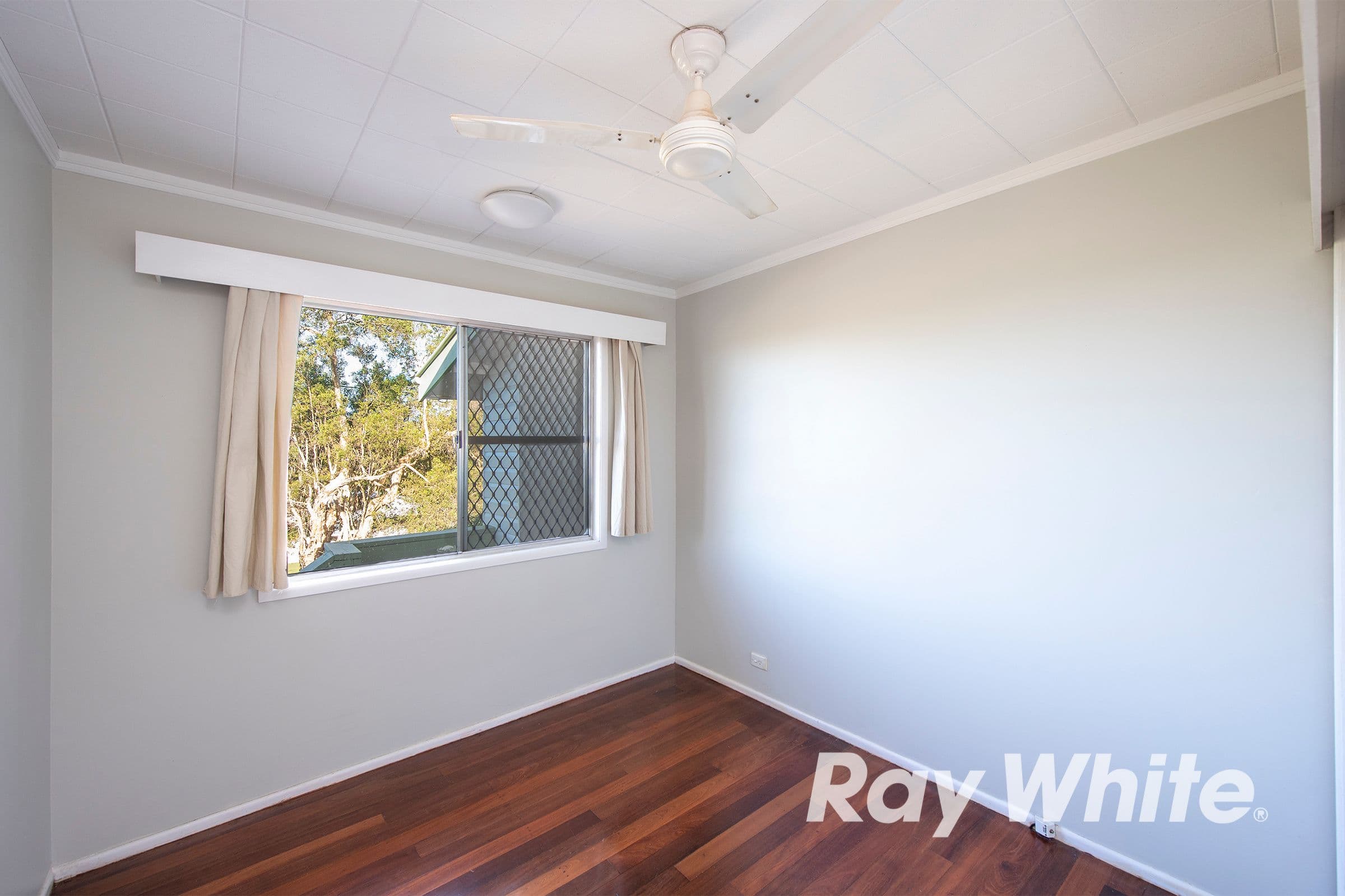 16 Laburnum Street, Woodridge QLD 4114, Woodridge - Thumbnail 8