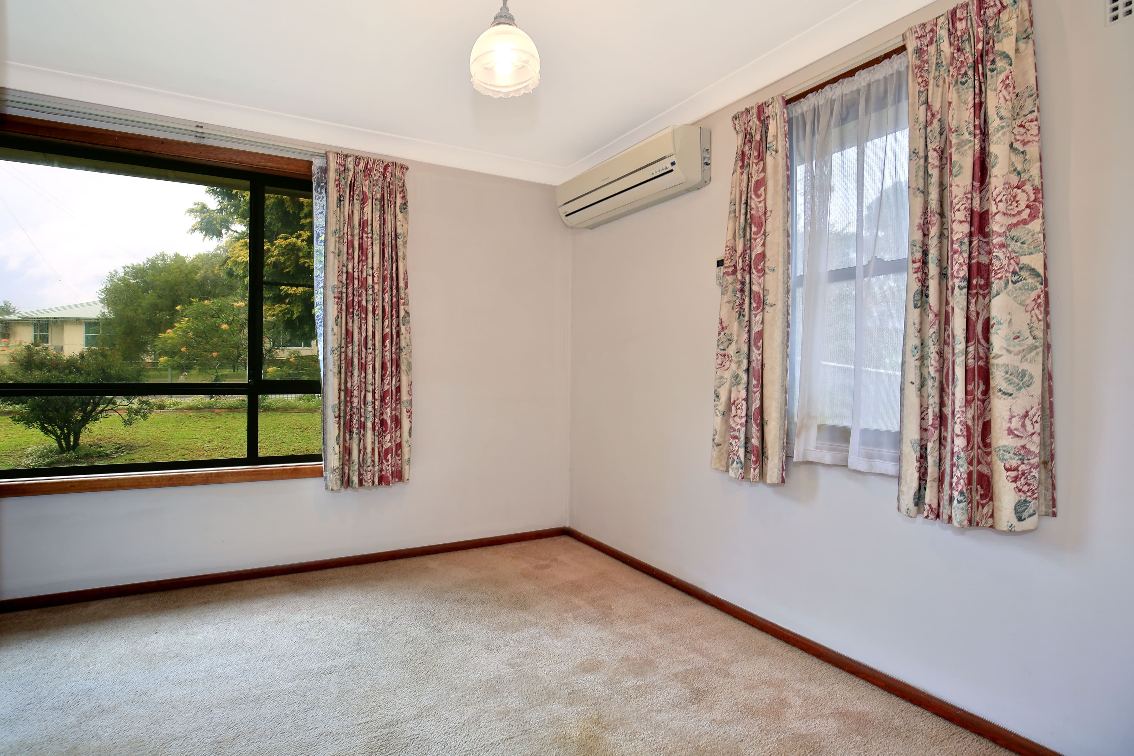 19 Young Avenue, Nowra - Thumbnail 3