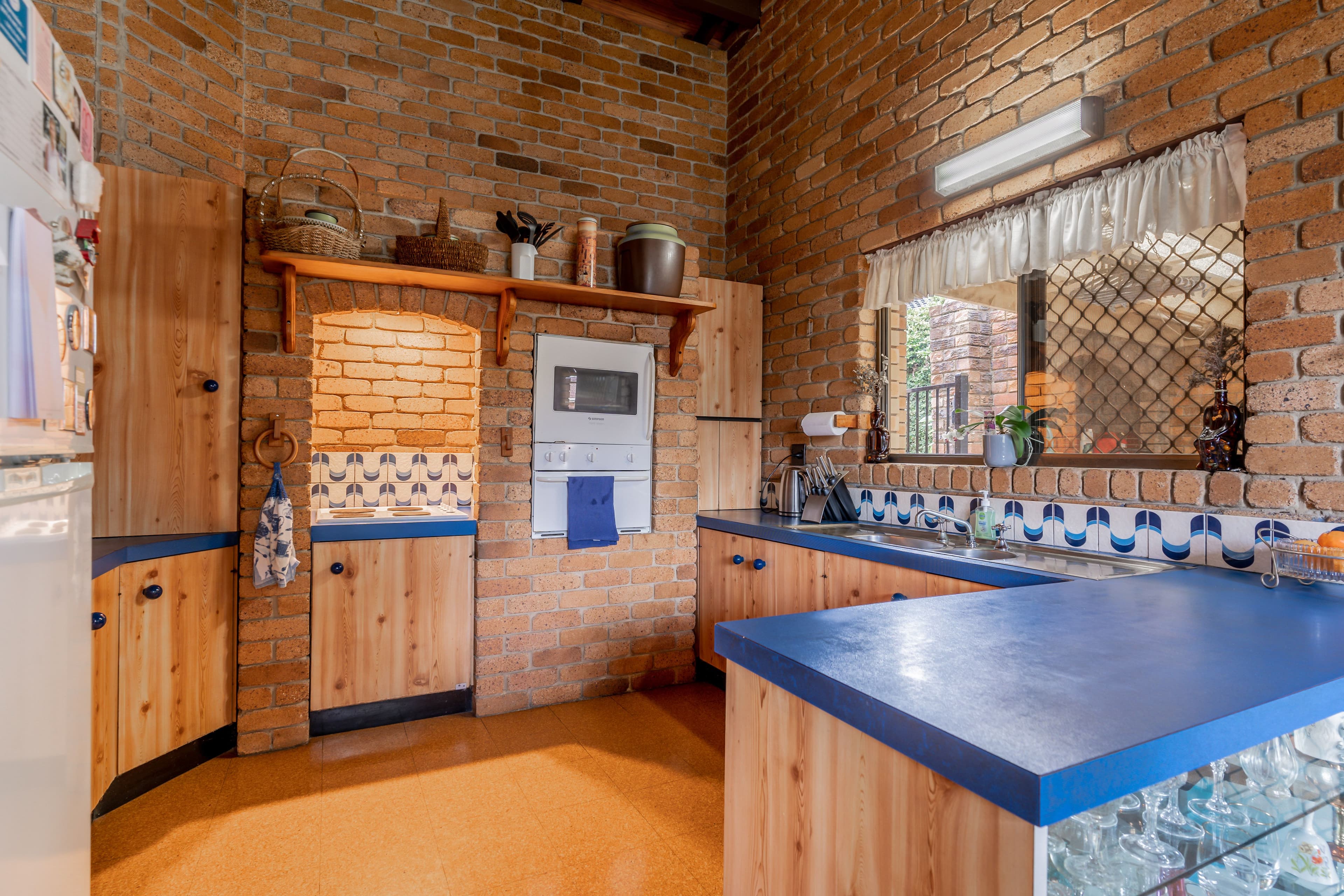 8 Edgehill Crescent, Springwood QLD 4127, Springwood - Thumbnail 3