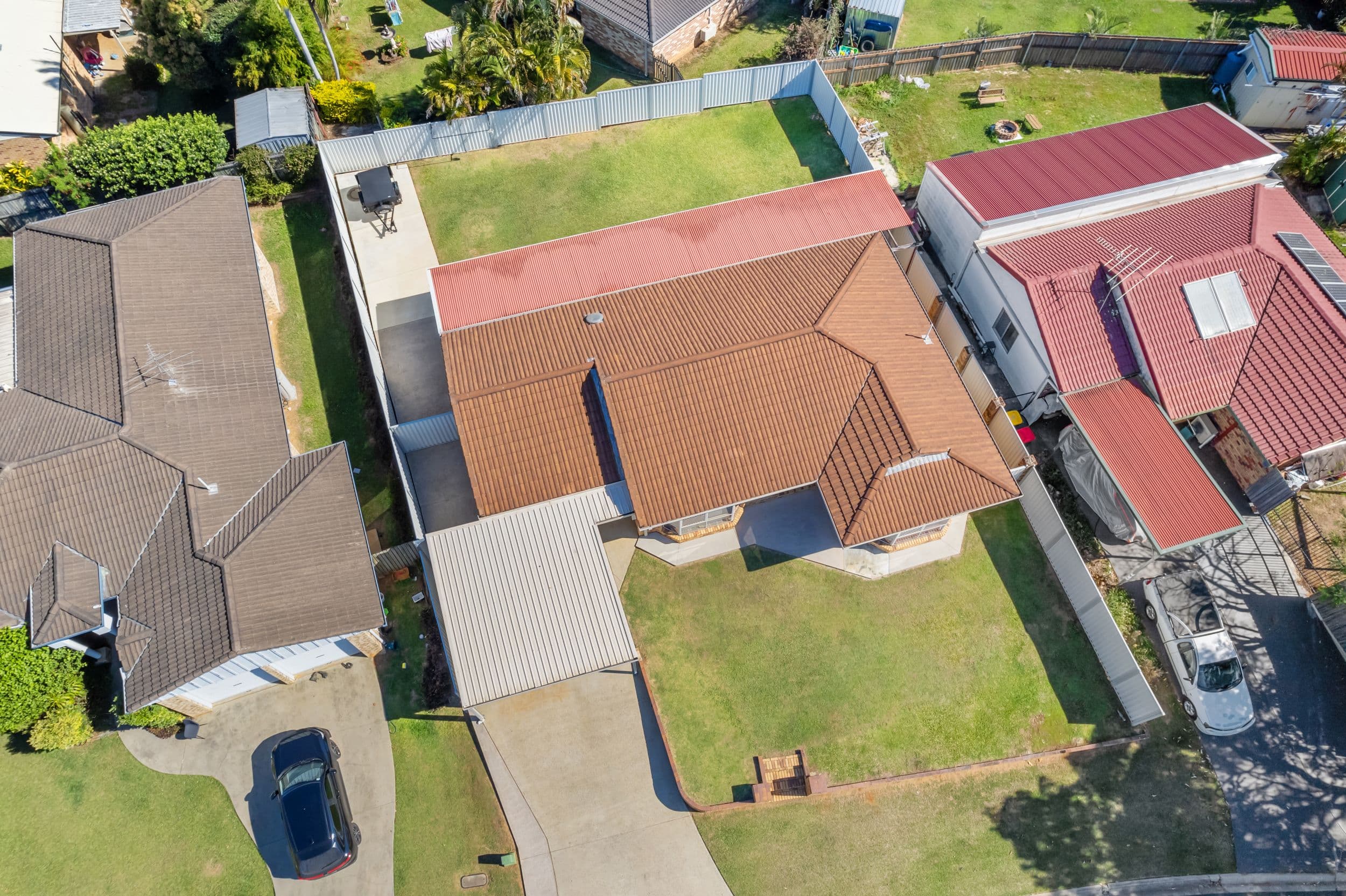 11 Hillmont Crescent, Morayfield QLD 4506, Morayfield - Thumbnail 2