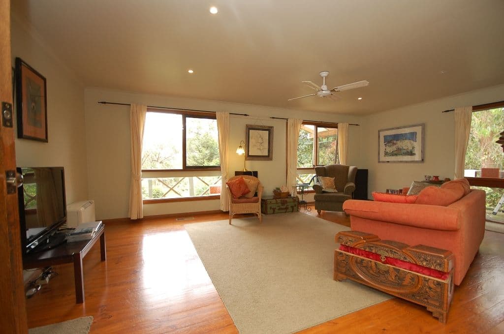 16 Wombalano Road, MOUNT EVELYN VIC 3796, Mount Evelyn - Thumbnail 3