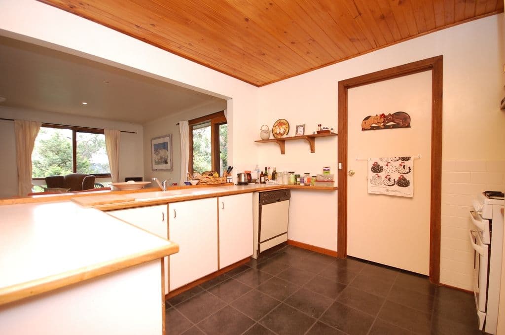 16 Wombalano Road, MOUNT EVELYN VIC 3796, Mount Evelyn - Thumbnail 6
