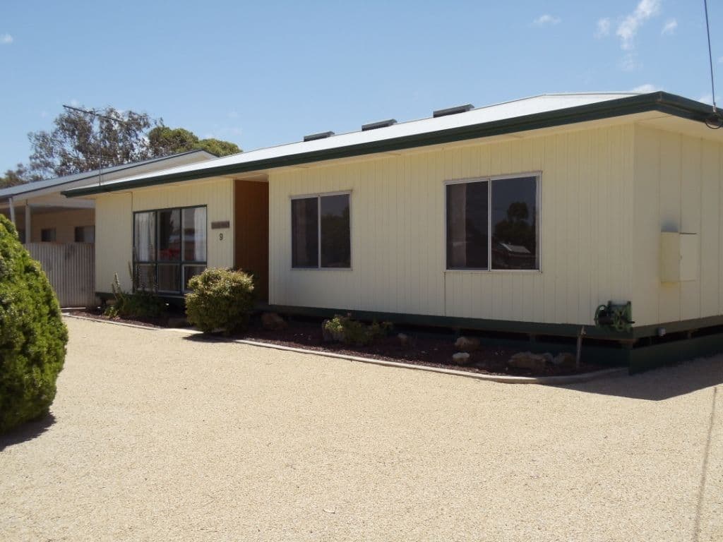 9 Cumberland Road, CLINTON SA 5570, Clinton - Thumbnail 2