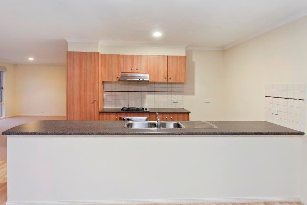 35 Arlington Way, Point Cook VIC 3030, Point Cook - Thumbnail 7