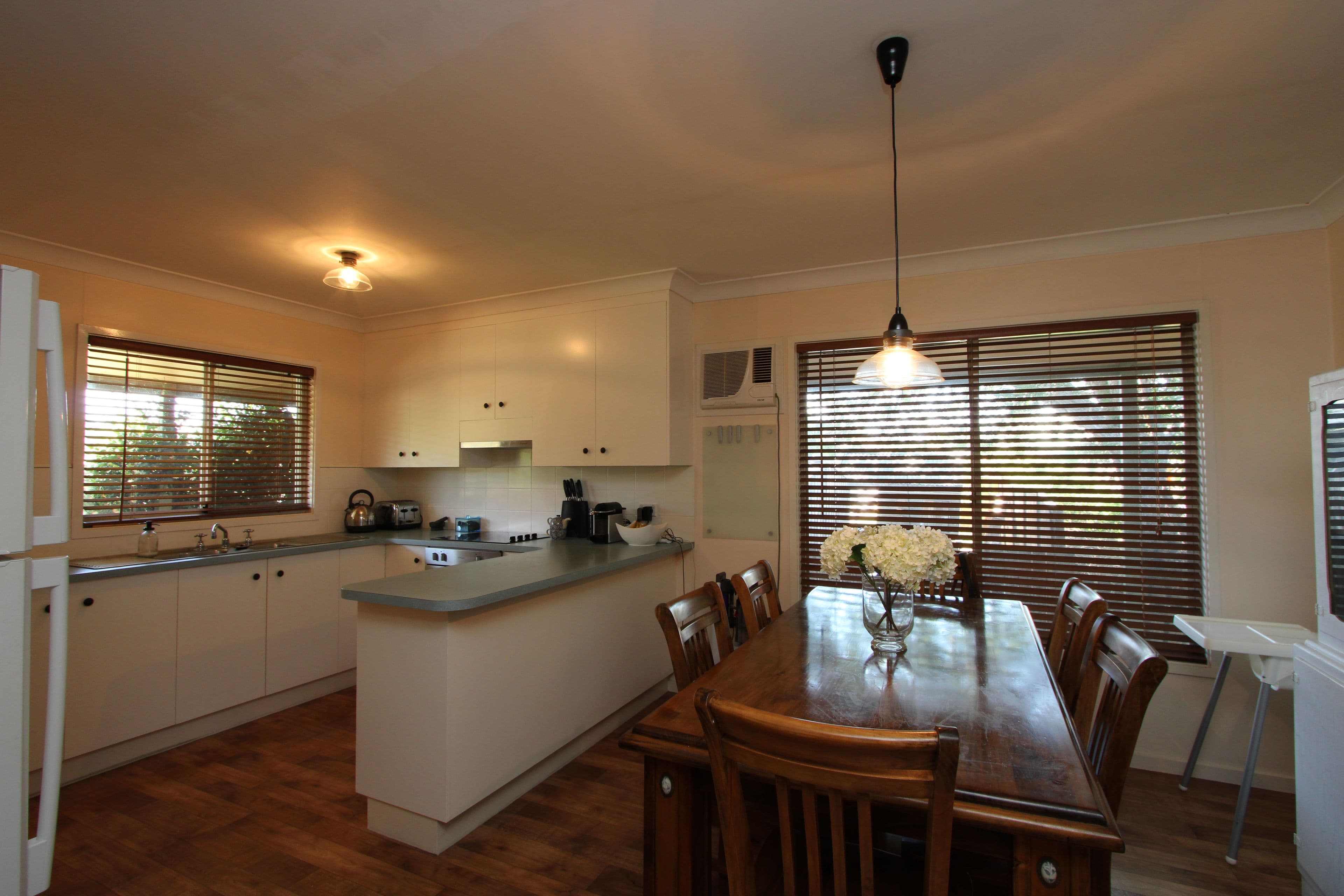 64 Greaves Street, Inverell - Thumbnail 2