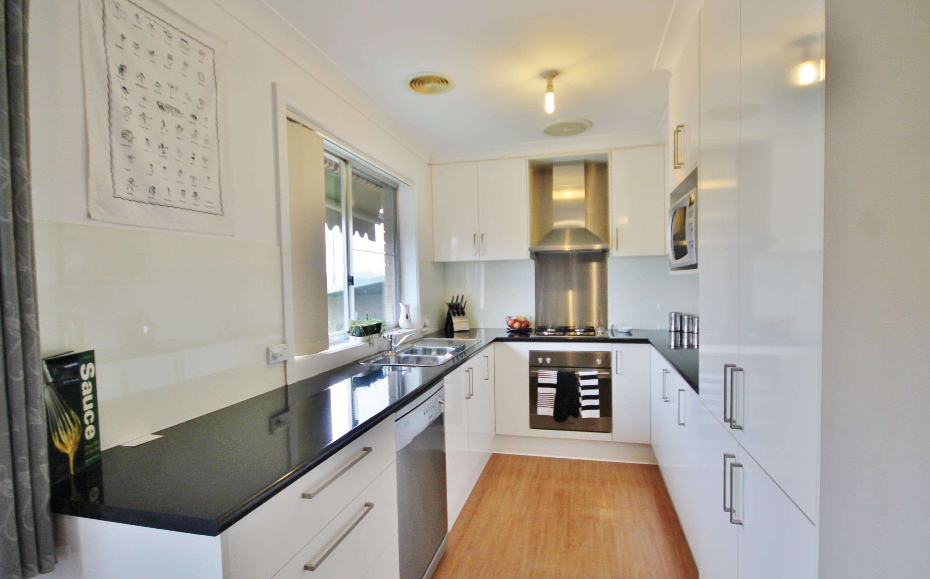 15 Templemore Street, Young - Thumbnail 2