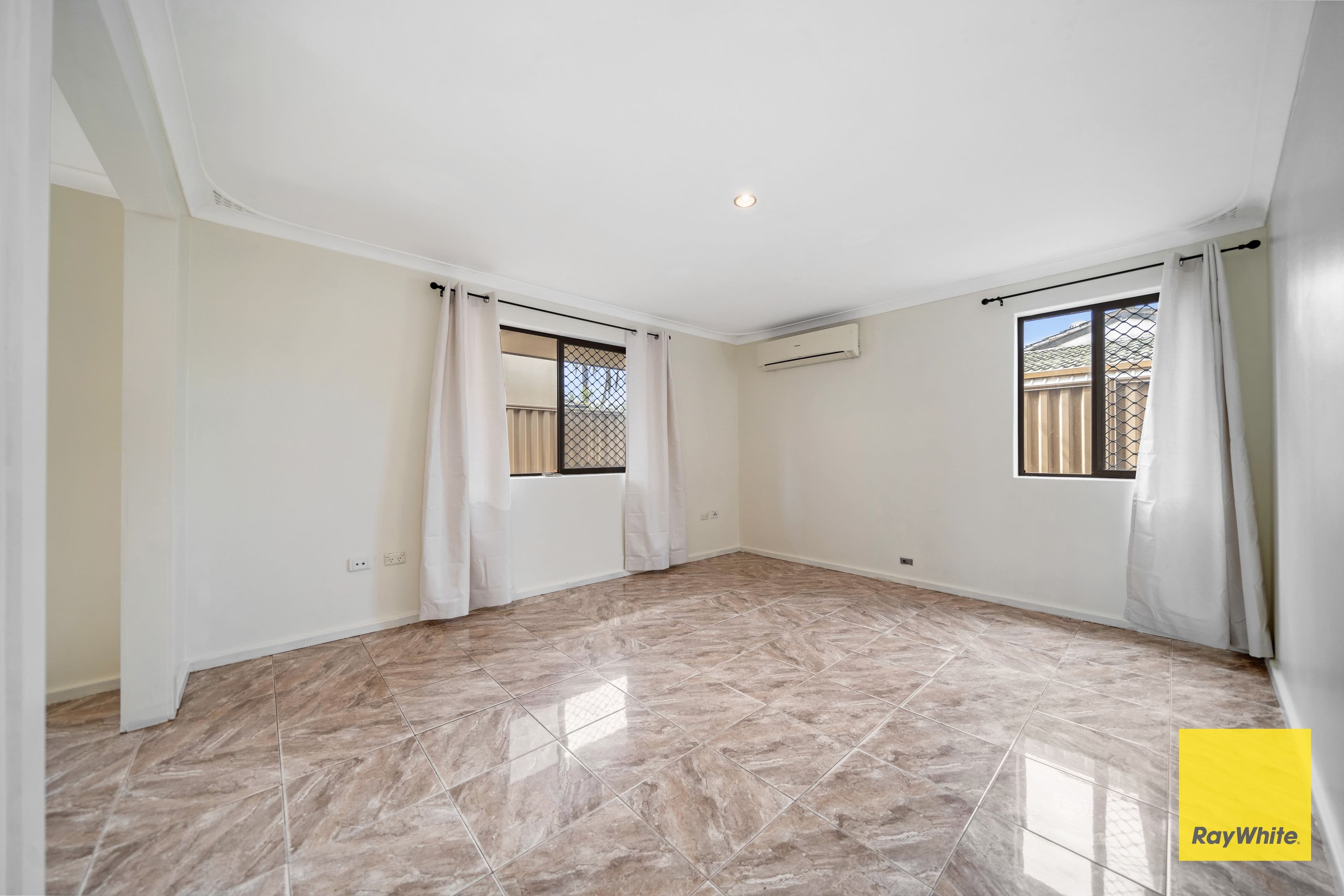10 Skiddaw Place, Balga WA 6061, Balga - Thumbnail 8