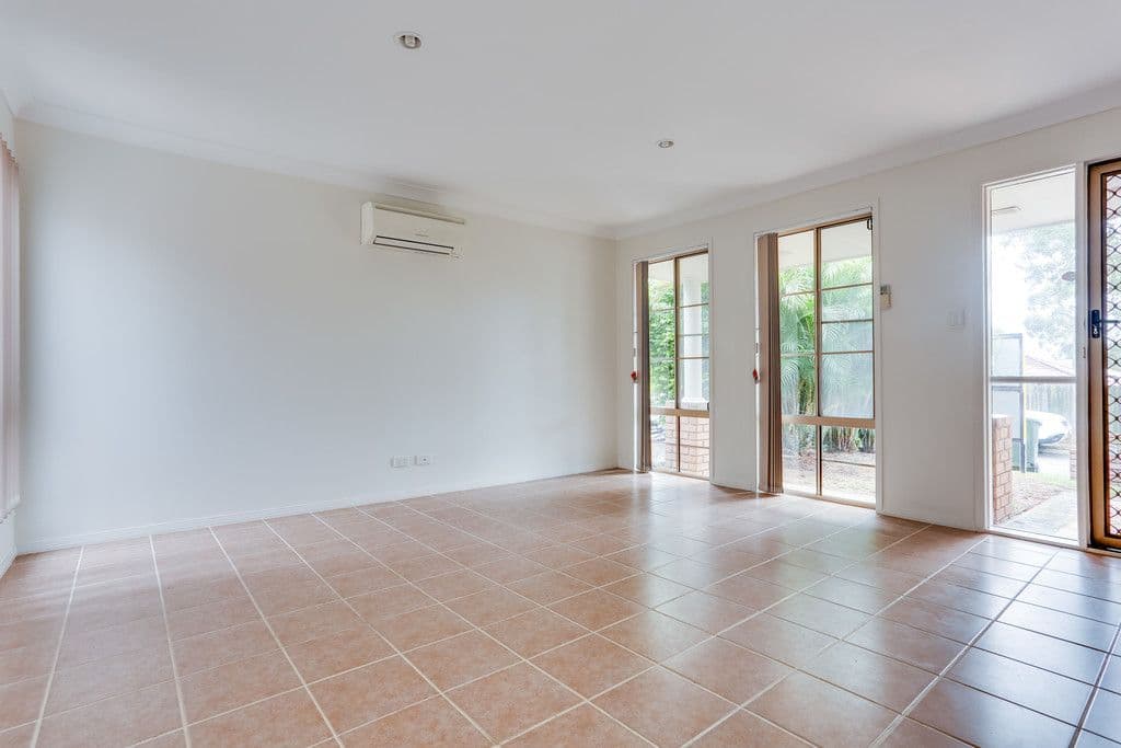 30 Columbus Place, Forest Lake QLD 4078, Forest Lake - Thumbnail 3