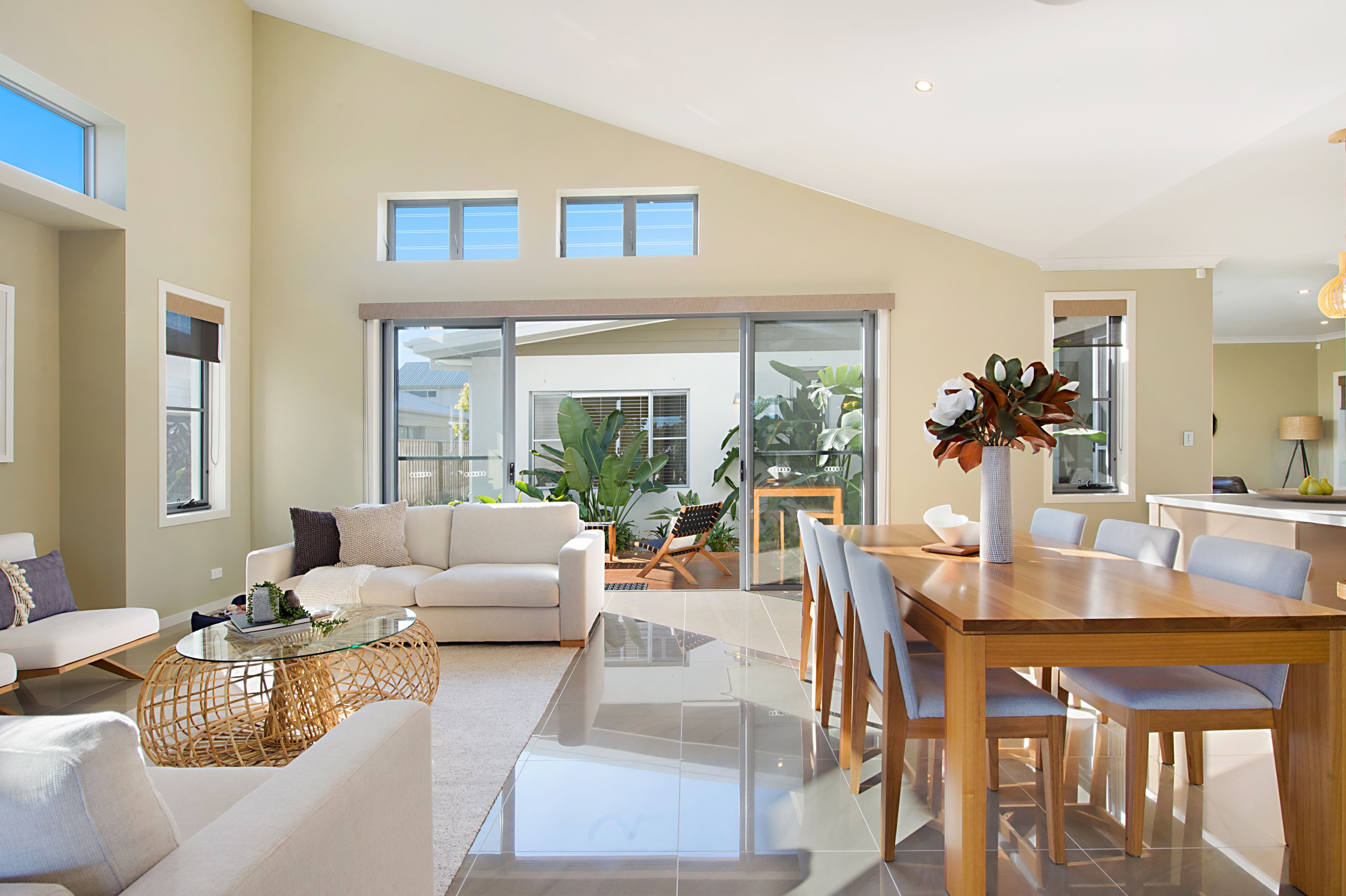 380 Casuarina Way, Casuarina - Thumbnail 3