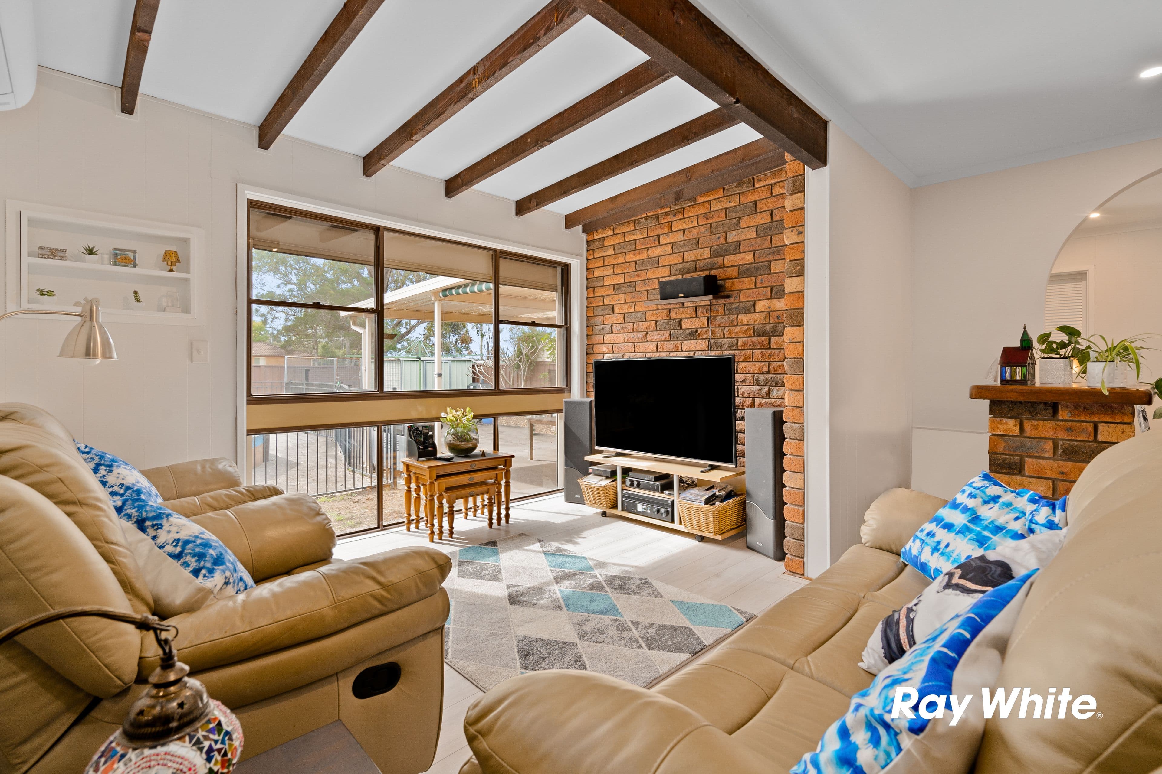 4 Hoyle Drive, Dean Park NSW 2761, Dean Park - Thumbnail 3