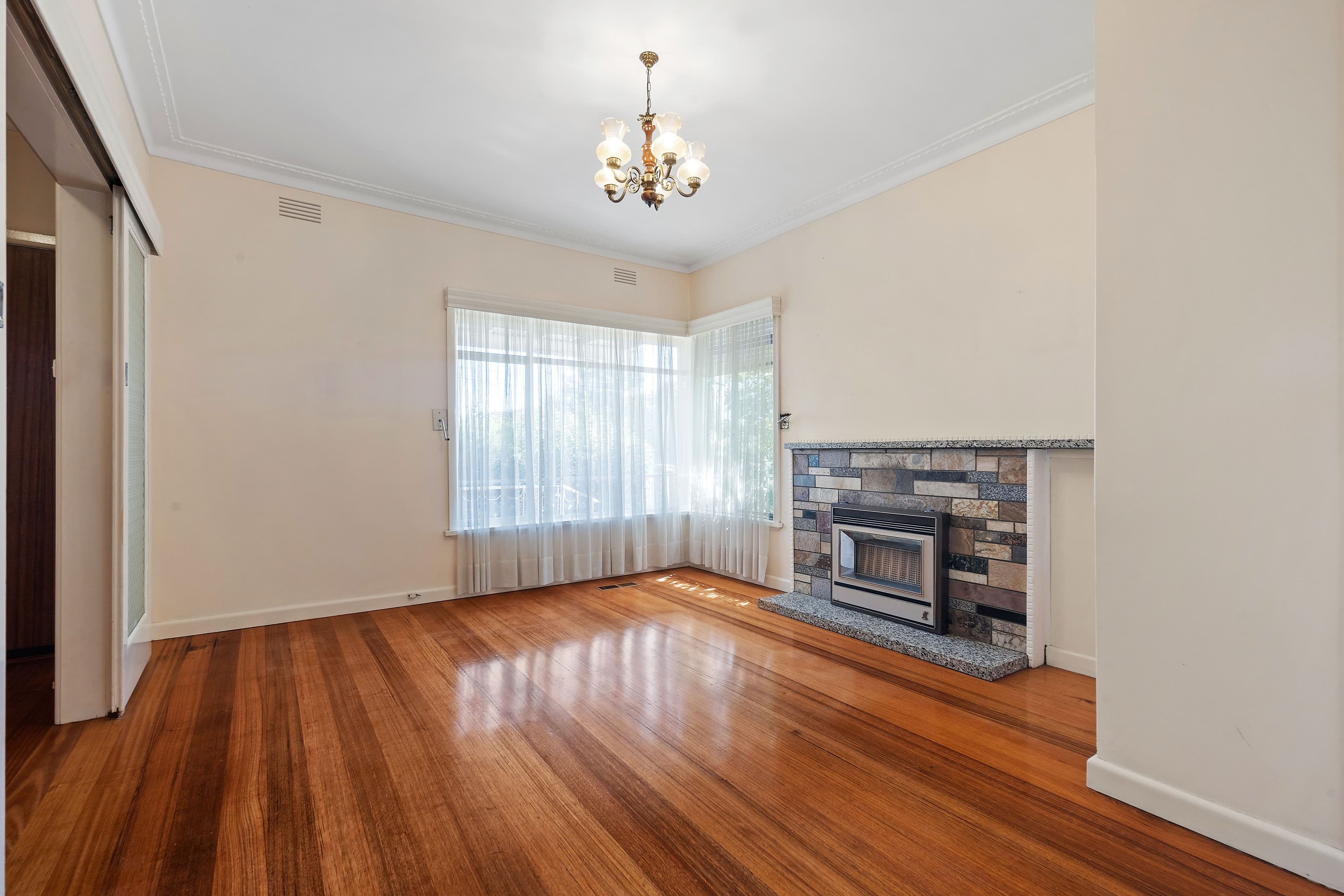 12 Larch Street, Thomastown VIC 3074, Thomastown - Thumbnail 7