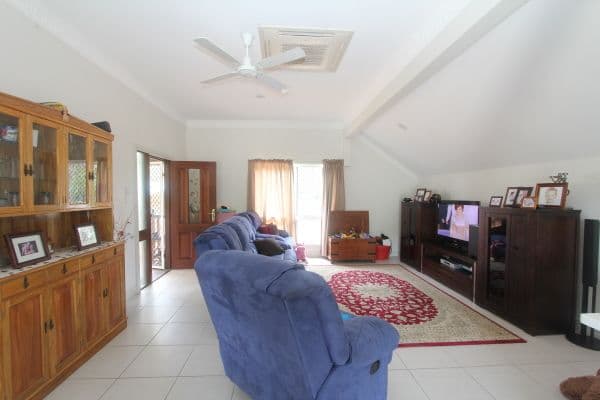 1  Lodestone Drive, BLUEWATER QLD 4818, Bluewater - Thumbnail 3