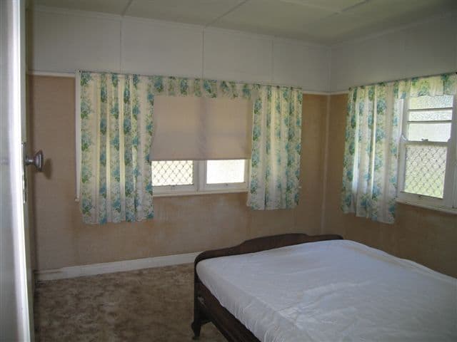 25   Doncaster Street, NEWTOWN QLD 4350, Newtown - Thumbnail 3