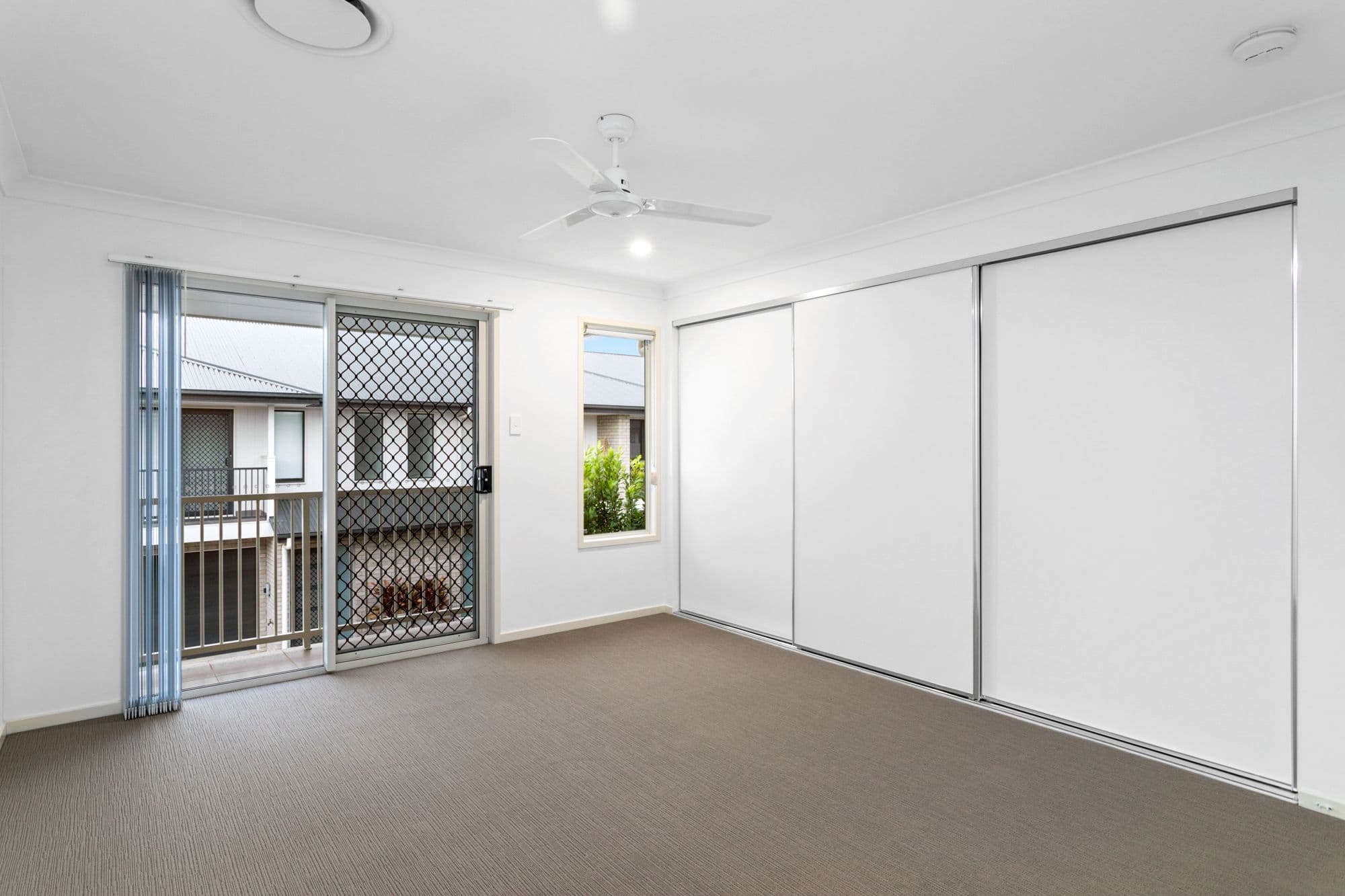 15 Abercrombie Street, Mango Hill QLD 4509, Mango Hill - Thumbnail 4