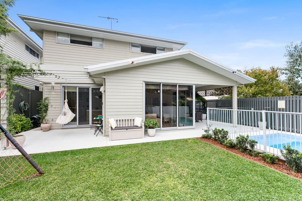 35 Andrew Avenue, Tarragindi QLD 4121, Tarragindi - Image 1