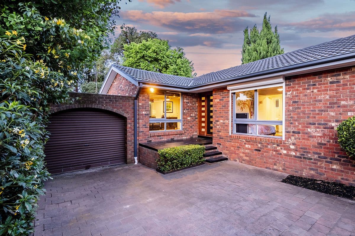 23 Ravensthorpe Crescent, Narre Warren VIC 3805, Narre Warren - Image 1