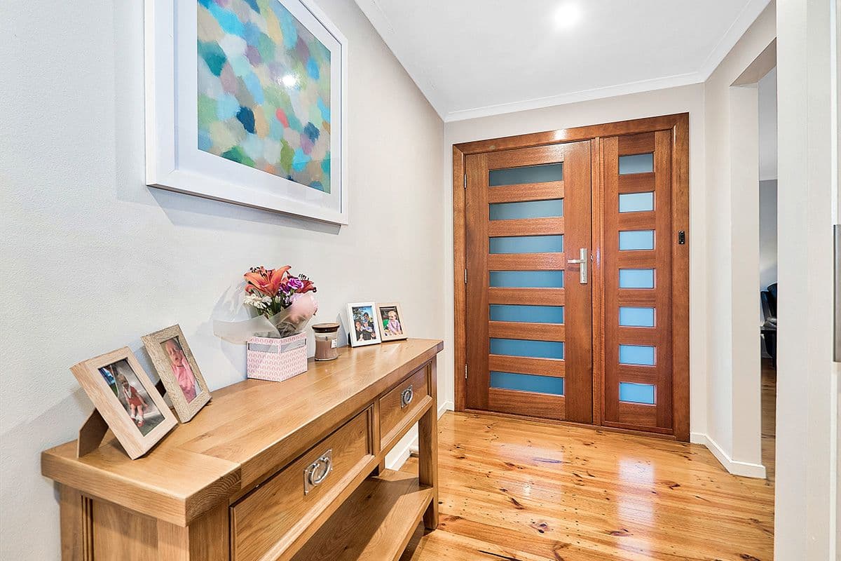 23 Ravensthorpe Crescent, Narre Warren VIC 3805, Narre Warren - Thumbnail 2
