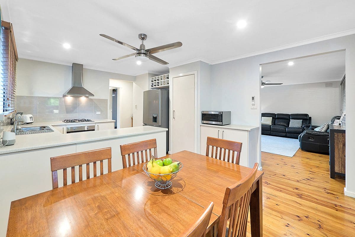 23 Ravensthorpe Crescent, Narre Warren VIC 3805, Narre Warren - Thumbnail 6