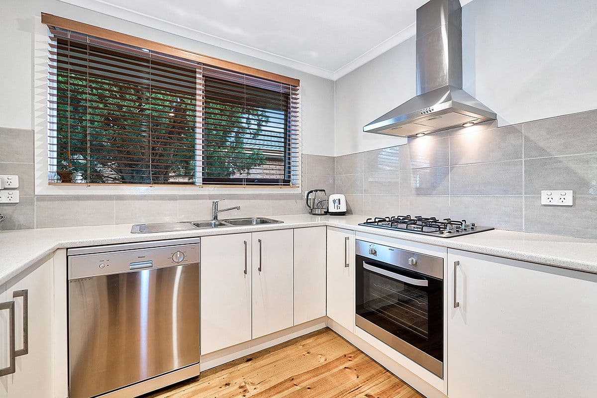 23 Ravensthorpe Crescent, Narre Warren VIC 3805, Narre Warren - Thumbnail 8