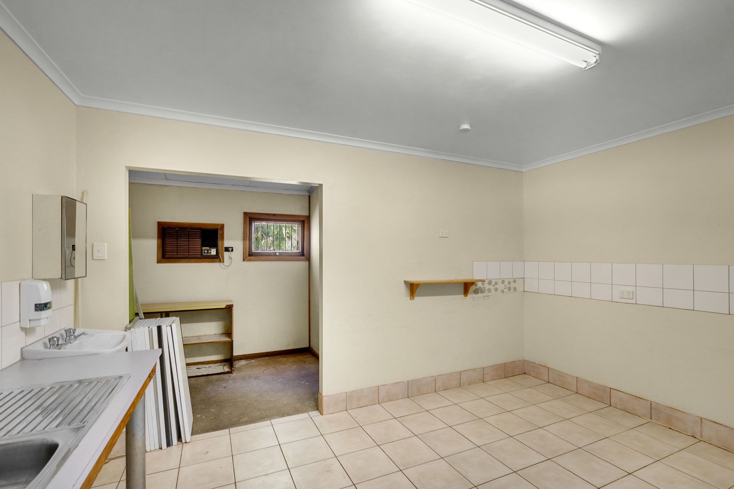 10 Carbenet Drive, Hackham SA 5163, Hackham - Thumbnail 8