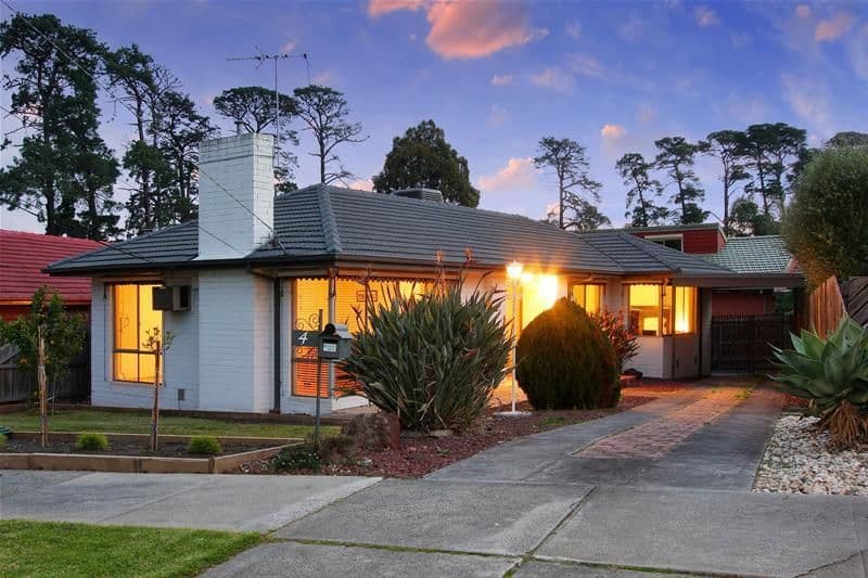 4 Moreton Crescent, BUNDOORA VIC 3083, Bundoora - Image 1