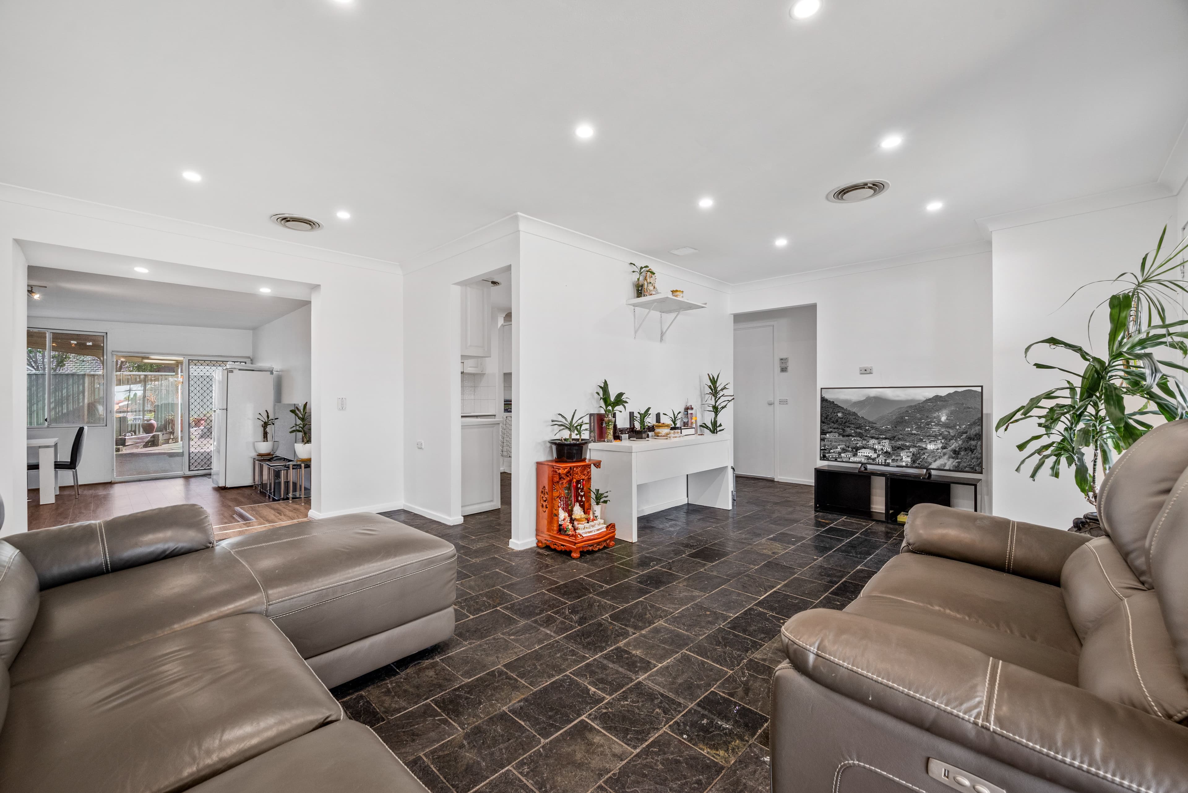 7 Wirraway Street, Raby NSW 2566, Raby - Thumbnail 2