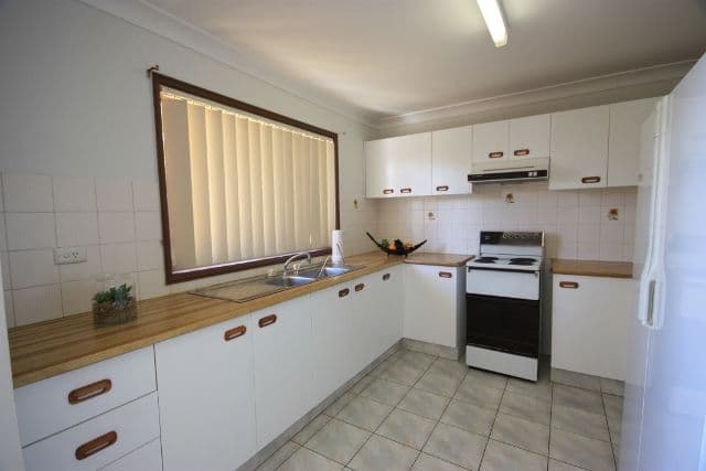 167 Waminda Avenue, CAMPBELLTOWN NSW 2560, Campbelltown - Thumbnail 4