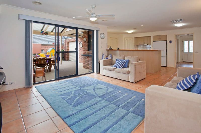 12 Pethajohn Parade, GROVEDALE VIC 3216, Grovedale - Thumbnail 2