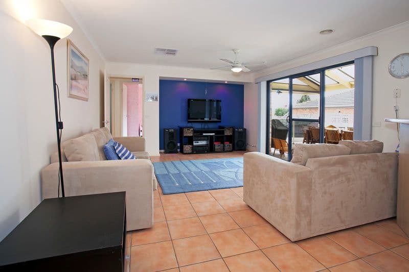 12 Pethajohn Parade, GROVEDALE VIC 3216, Grovedale - Thumbnail 3