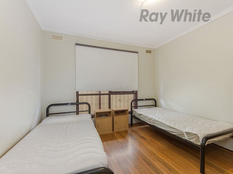 41 Charlbury Grove, St Albans VIC 3021, St Albans - Thumbnail 6
