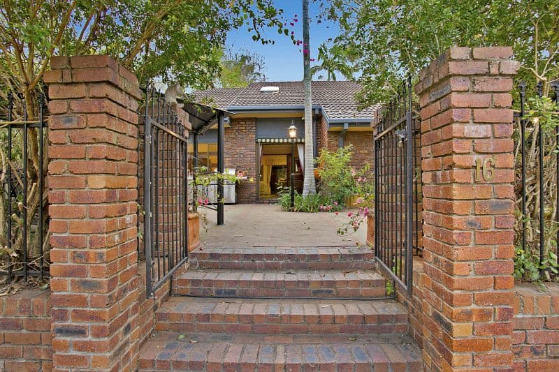 16 Dulhunty Street, Chapel Hill QLD 4069, Chapel Hill - Image 1