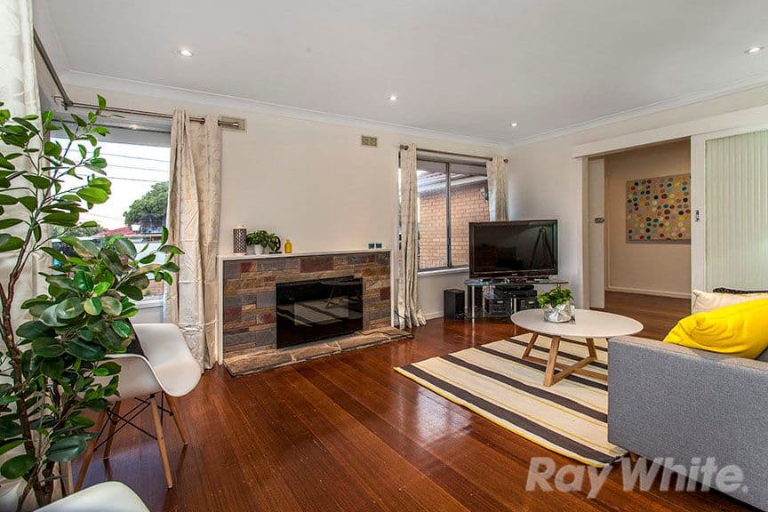 13 Cornwall Avenue, Keysborough VIC 3173, Keysborough - Thumbnail 4