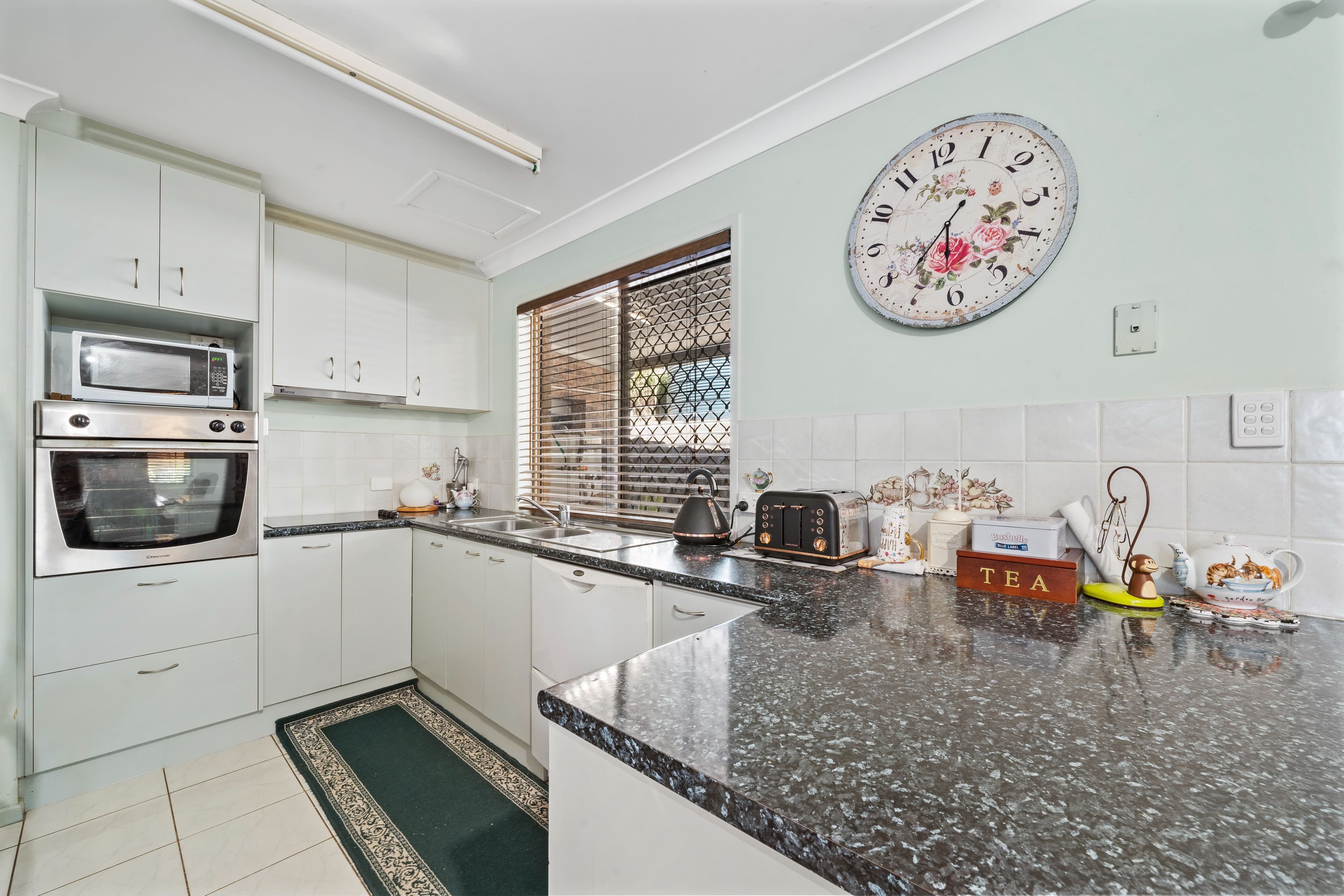 28 Louis Street, Beenleigh QLD 4207, Beenleigh - Thumbnail 7