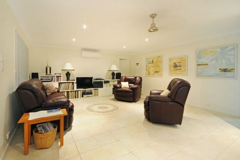 372 Paluma Road, CANNONVALE QLD 4802, Cannonvale - Thumbnail 4