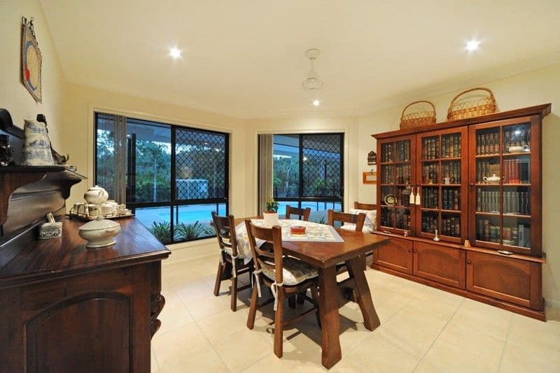 372 Paluma Road, CANNONVALE QLD 4802, Cannonvale - Thumbnail 6