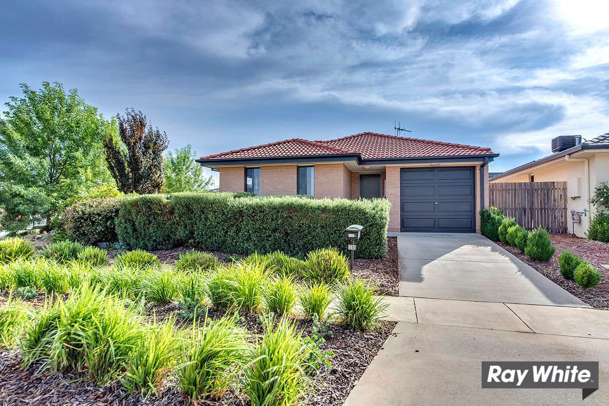 18 Eccles Circuit, Macgregor ACT 2615, Macgregor - Image 1