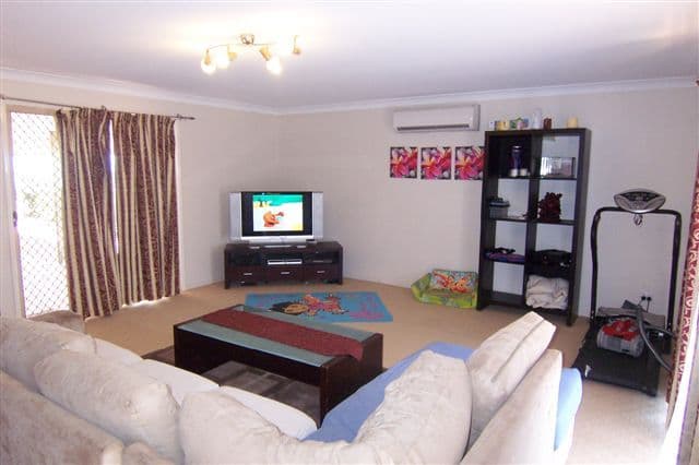 34 Crockers Road, WESTBROOK QLD 4350, Westbrook - Thumbnail 2