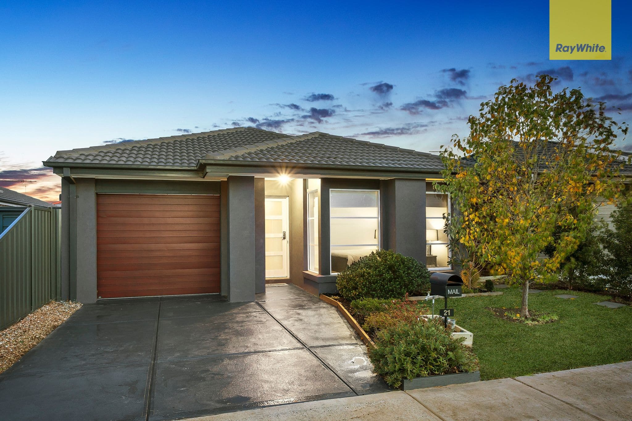 21 Riviera Drive, Hillside VIC 3037, Hillside - Image 1