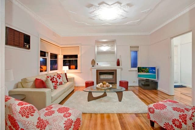 53 Thackeray Road, RESERVOIR VIC 3073, Reservoir - Thumbnail 3