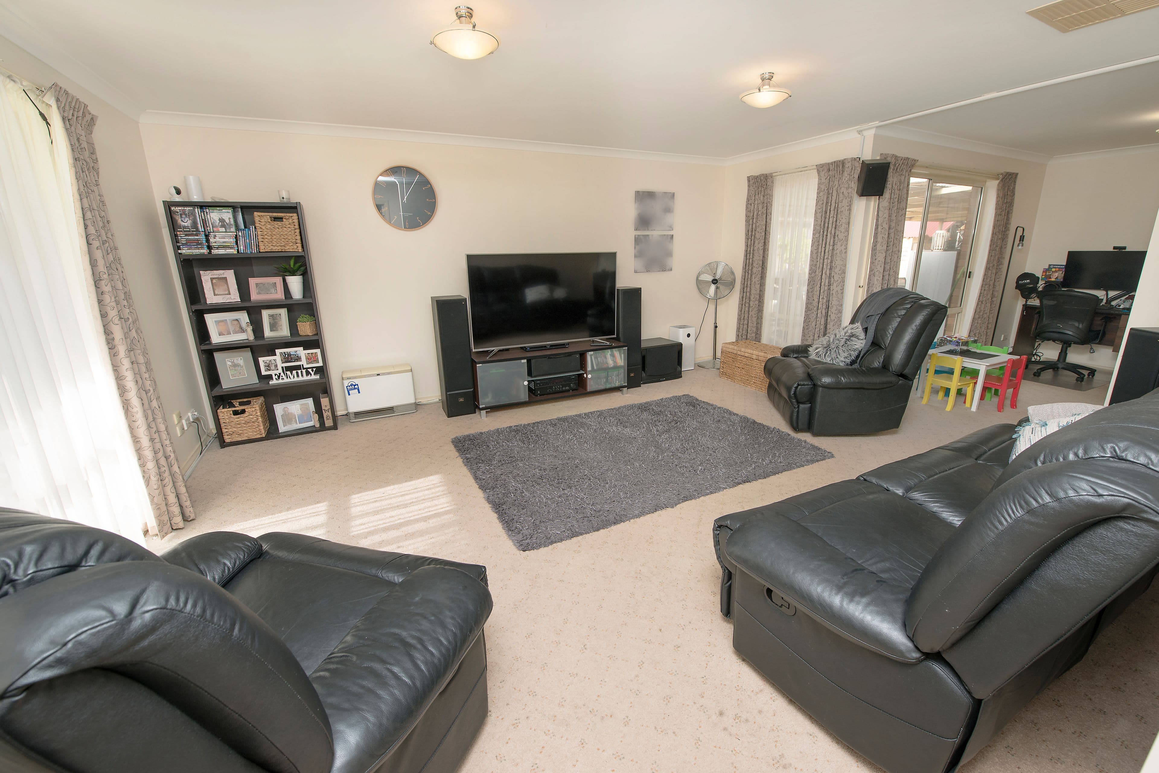 19 Wonnon Court, Swan Hill VIC 3585, Swan Hill - Thumbnail 3