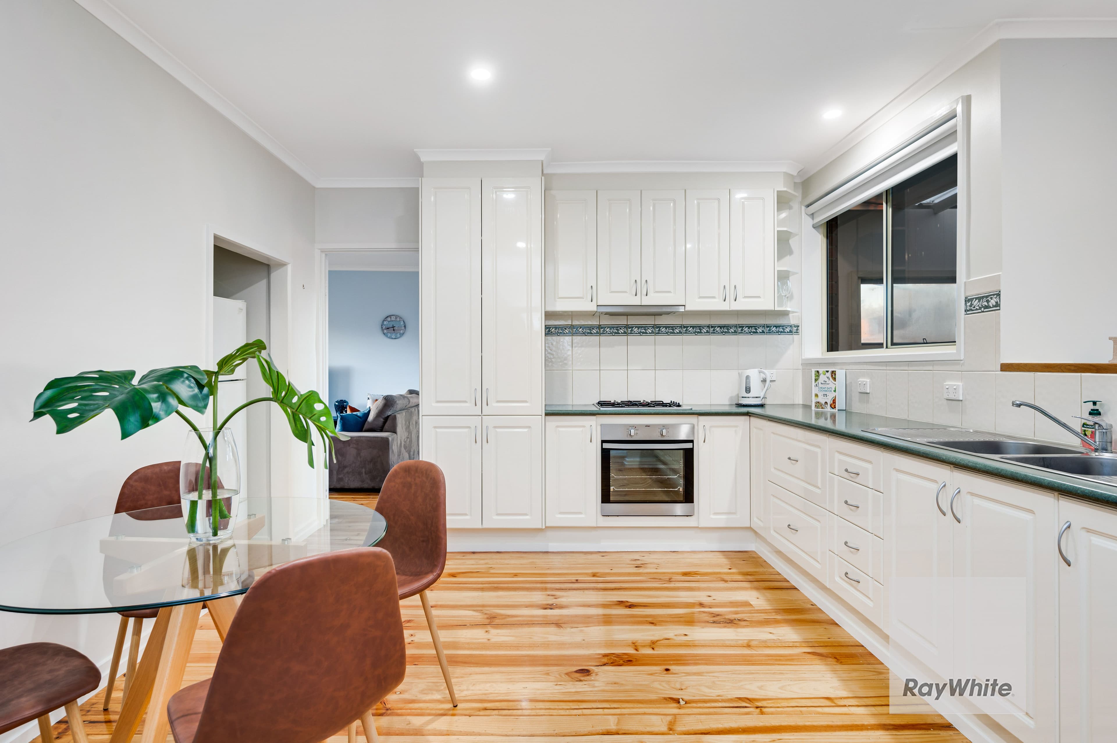 7 Barclay Close, Gladstone Park VIC 3043, Gladstone Park - Thumbnail 7