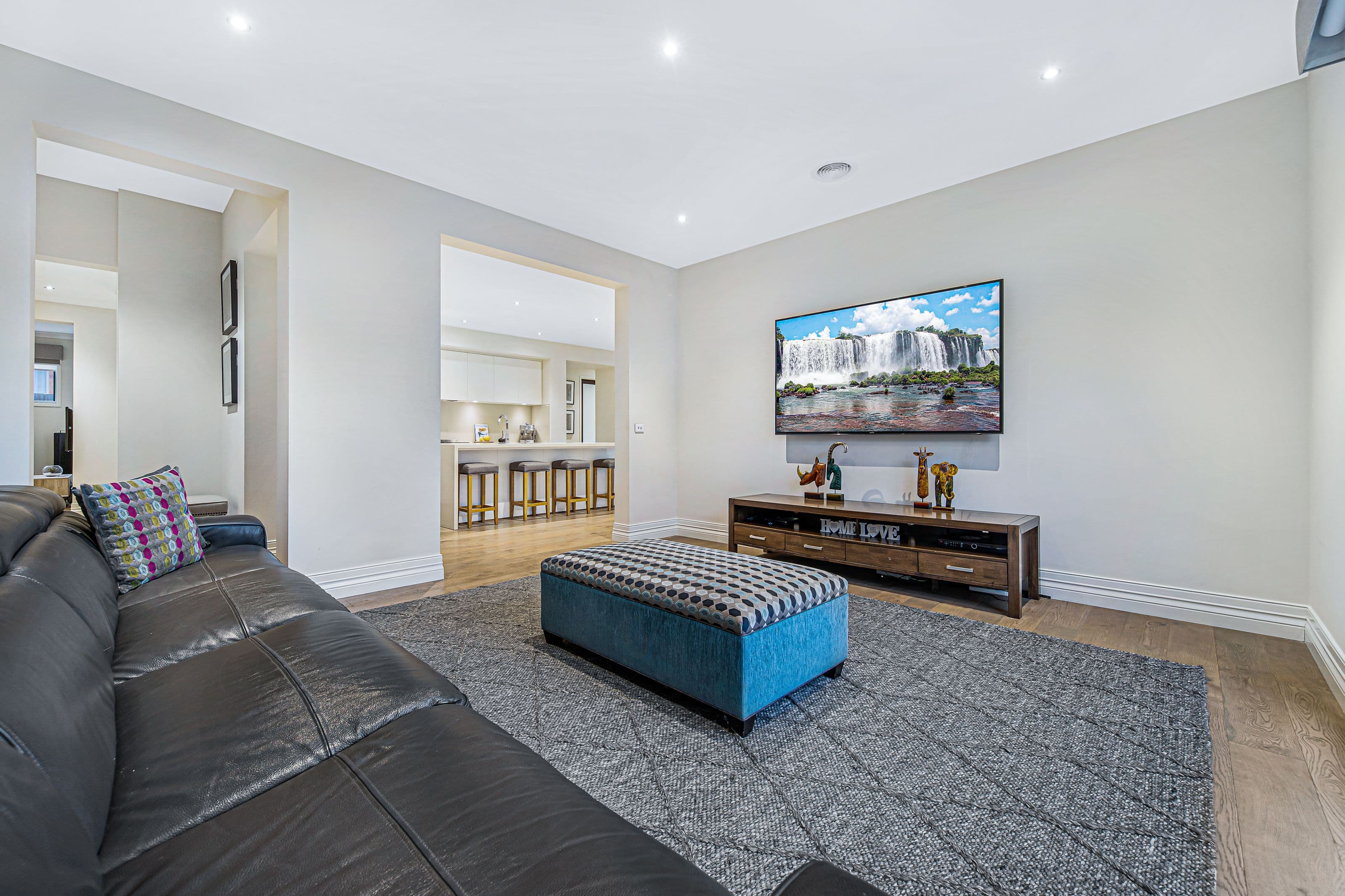25 Kenilworth Crescent, Glen Waverley VIC 3150, Glen Waverley - Thumbnail 3