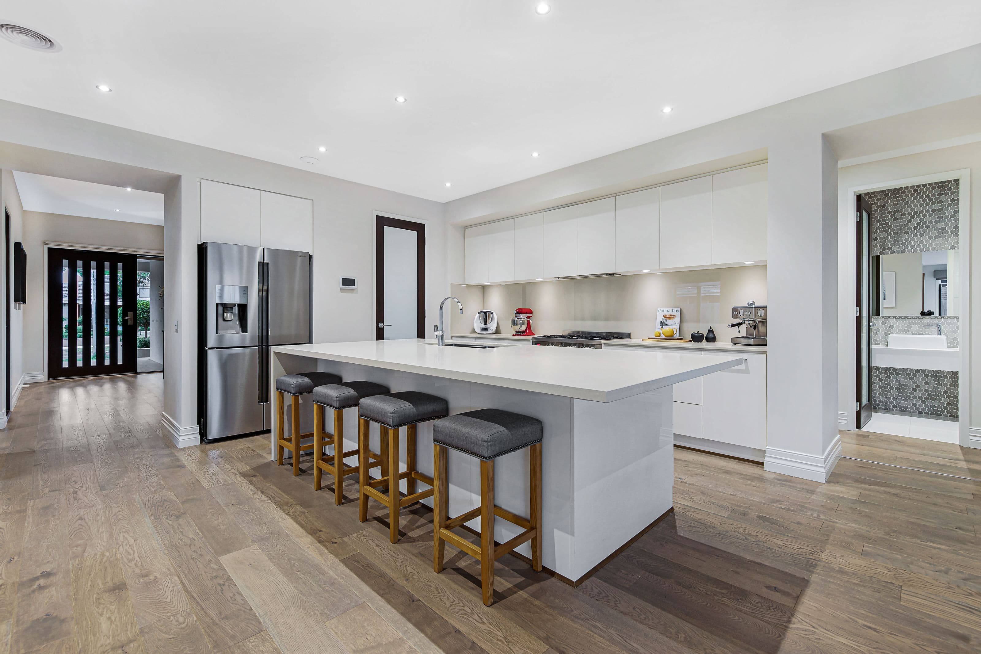 25 Kenilworth Crescent, Glen Waverley VIC 3150, Glen Waverley - Thumbnail 4