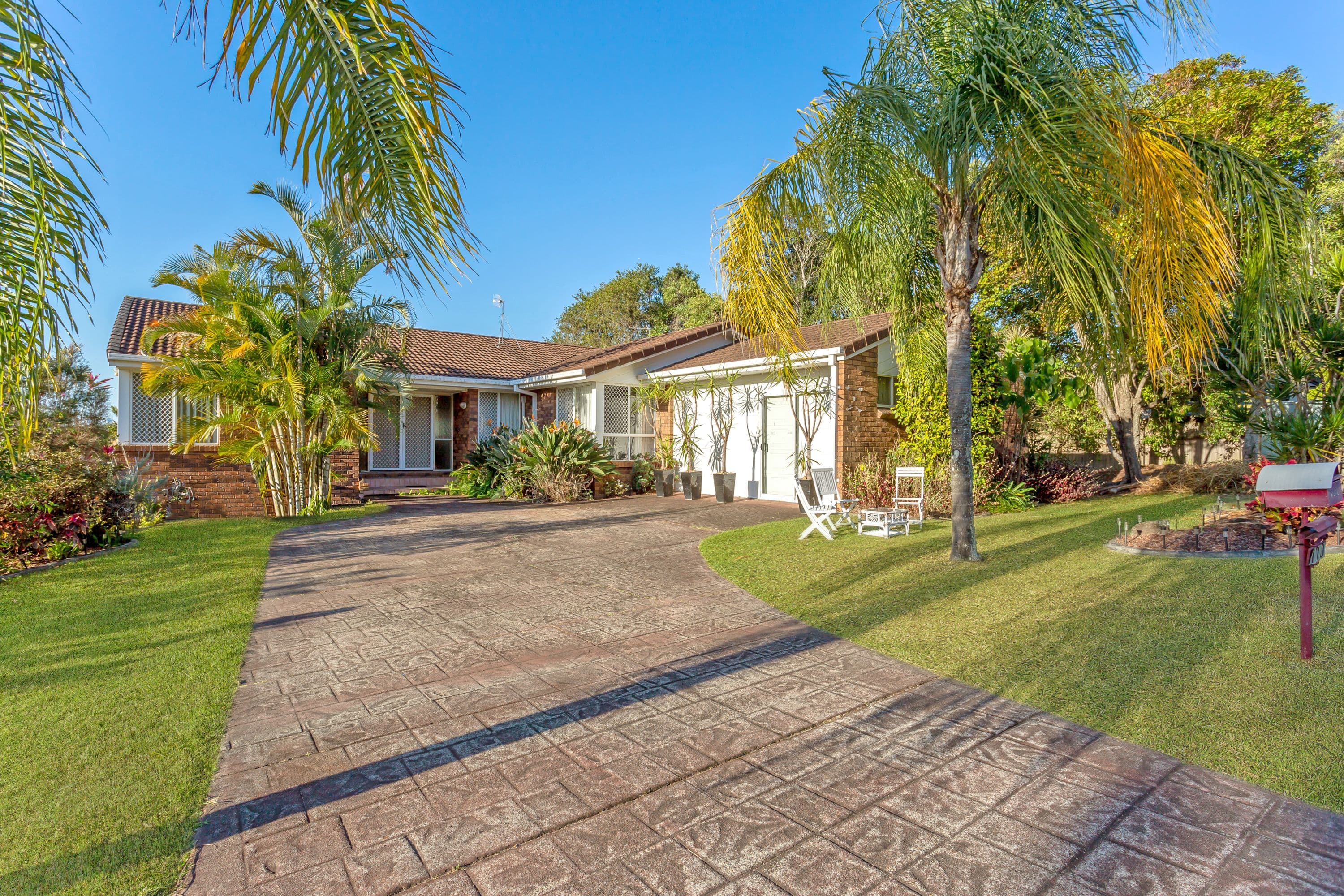110 Glen Eagles Drive, Robina QLD 4226, Robina - Thumbnail 2