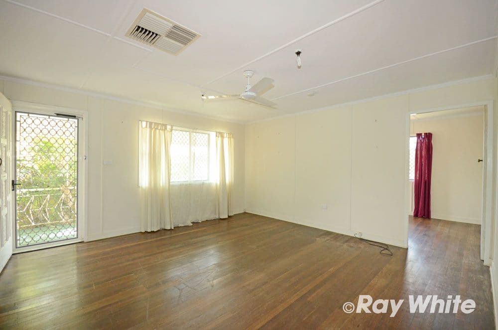 2 Manton Street, Biloela QLD 4715, Biloela - Thumbnail 3