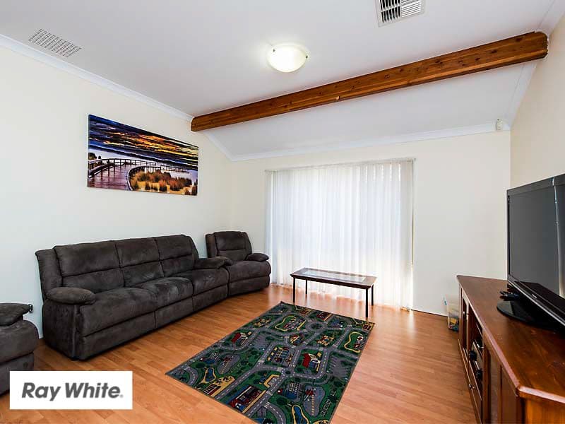 19 Tobermory Boulevard, Ellenbrook WA 6069, Ellenbrook - Thumbnail 4