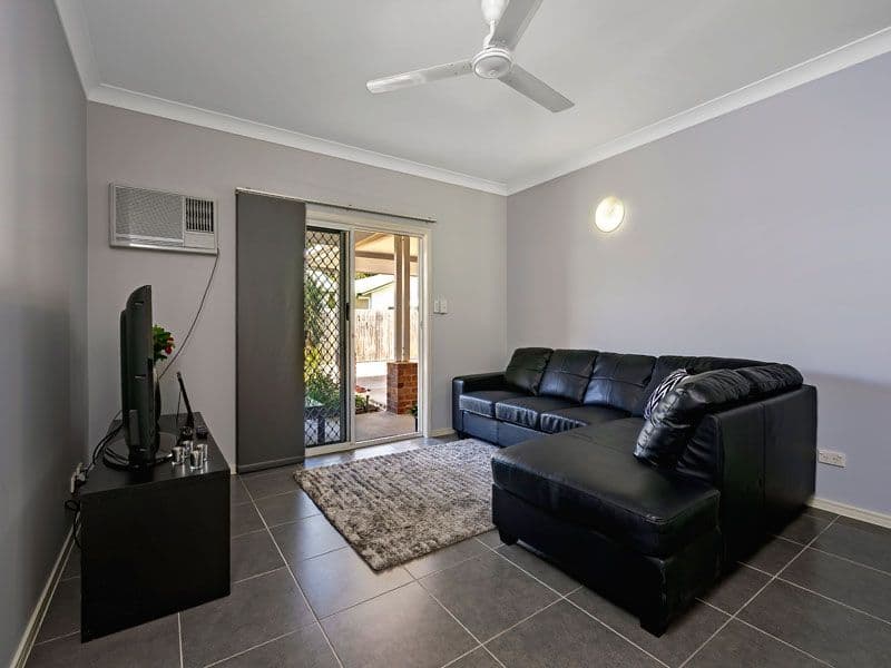 15 Ingham Court, Mooroobool QLD 4870, Mooroobool - Thumbnail 8