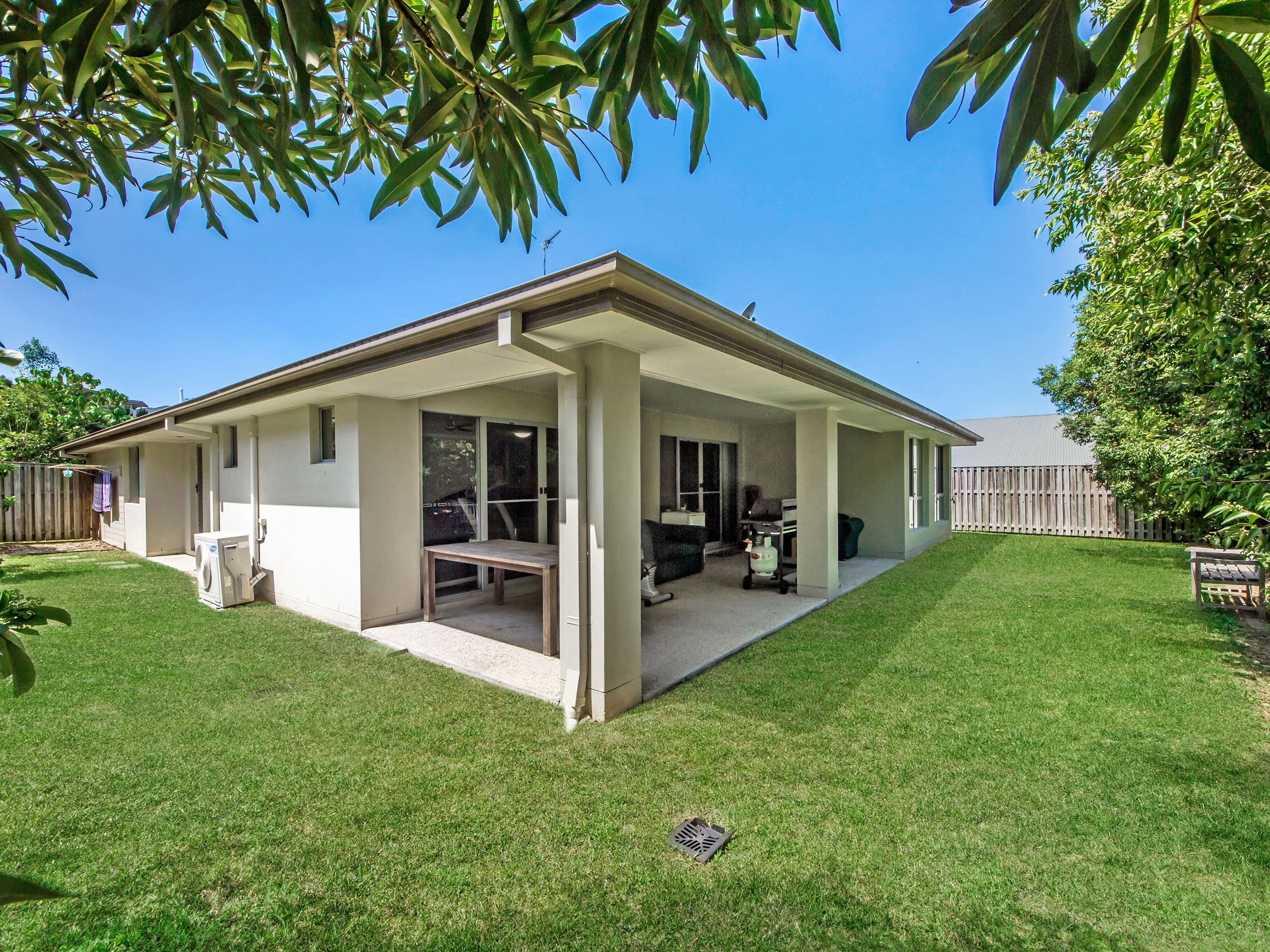 12 Torrington Street, Upper Coomera QLD 4209, Upper Coomera - Thumbnail 3