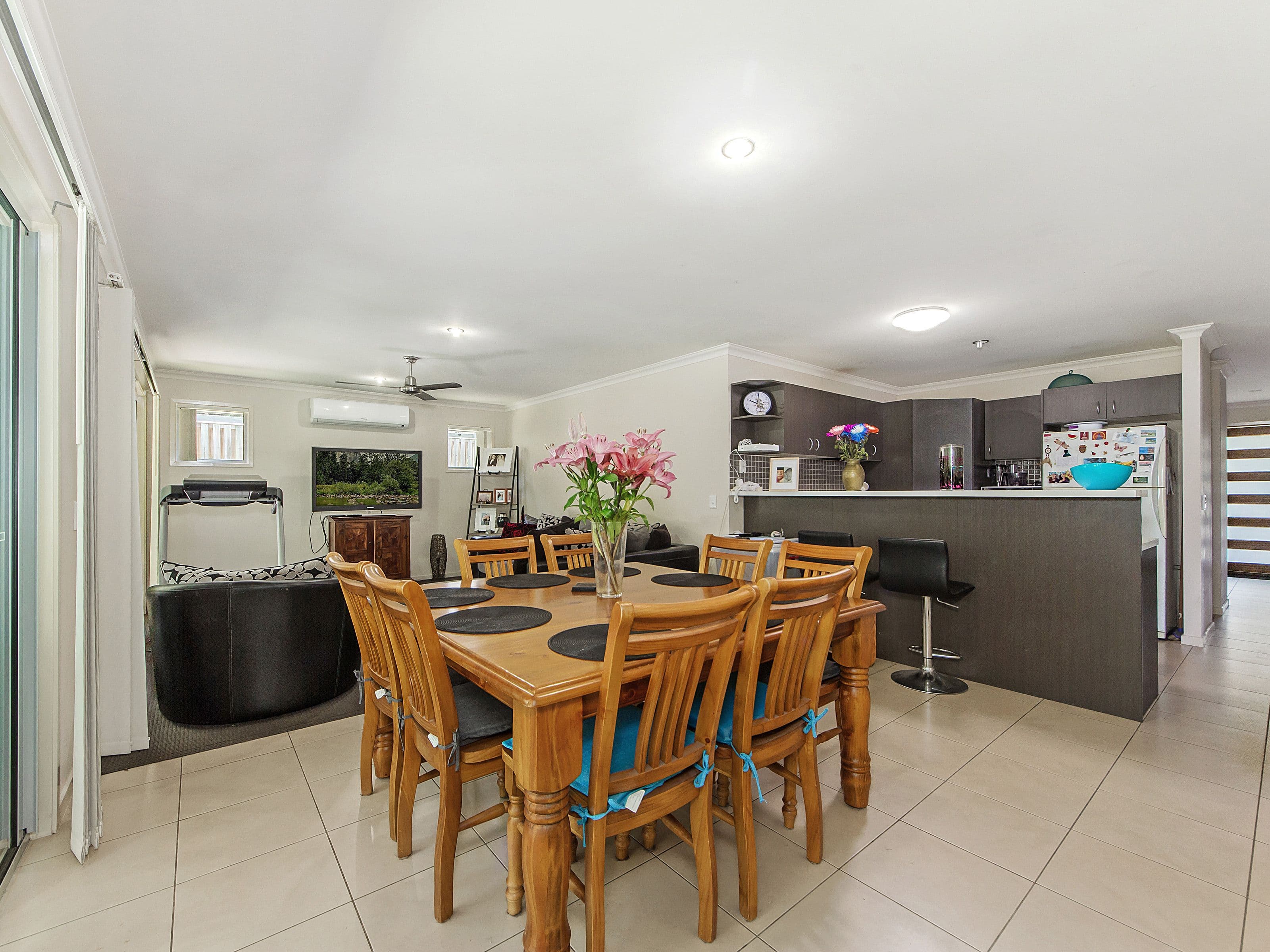 12 Torrington Street, Upper Coomera QLD 4209, Upper Coomera - Thumbnail 8